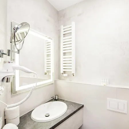 Boutique Szálloda 3*